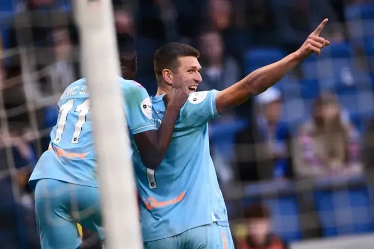 «Зенит» обыграл «Динамо» на выезде «Зенит» обыграл «Динамо» на выезде