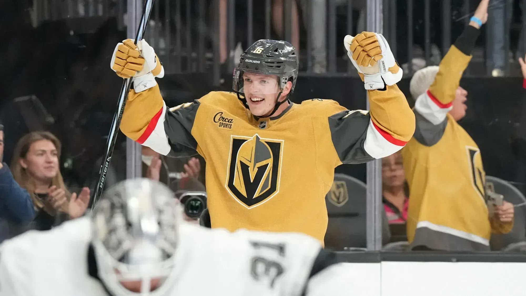 Дорофеев опередил Овечкина в гонке российских снайперов НХЛ Дорофеев опередил Овечкина в гонке российских снайперов НХЛ