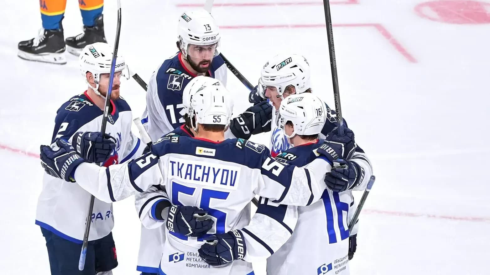 «Торпедо» разгромило «Шанхайских Драконов» в КХЛ «Торпедо» разгромило «Шанхайских Драконов» в КХЛ