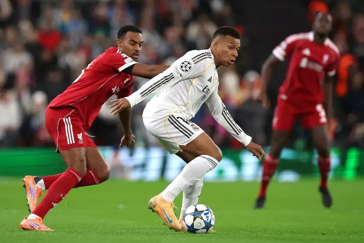 «Ливерпуль» дома обыграл «Реал» в матче Лиги чемпионов «Ливерпуль» дома обыграл «Реал» в матче Лиги чемпионов