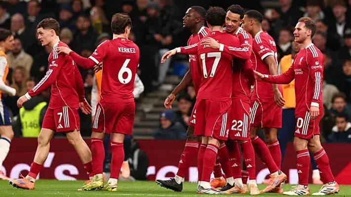 «Ливерпуль» и «Сити» без труда вышли в 1/8 финала Кубка Англии «Ливерпуль» и «Сити» без труда вышли в 1/8 финала Кубка Англии