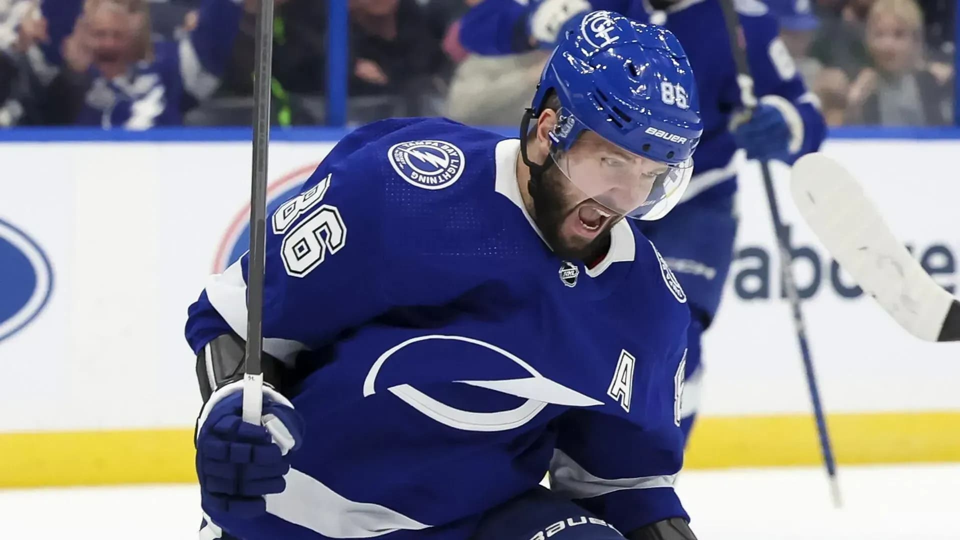 Российский хоккеист вошёл в топ-5 лучших бомбардиров НХЛ Российский хоккеист вошёл в топ-5 лучших бомбардиров НХЛ