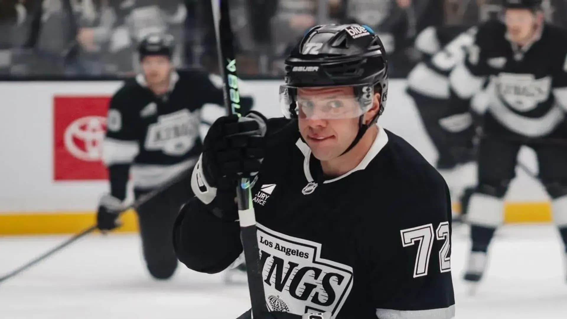 Передача Панарина помогла «Лос-Анджелесу» войти в зону плей-офф Передача Панарина помогла «Лос-Анджелесу» войти в зону плей-офф