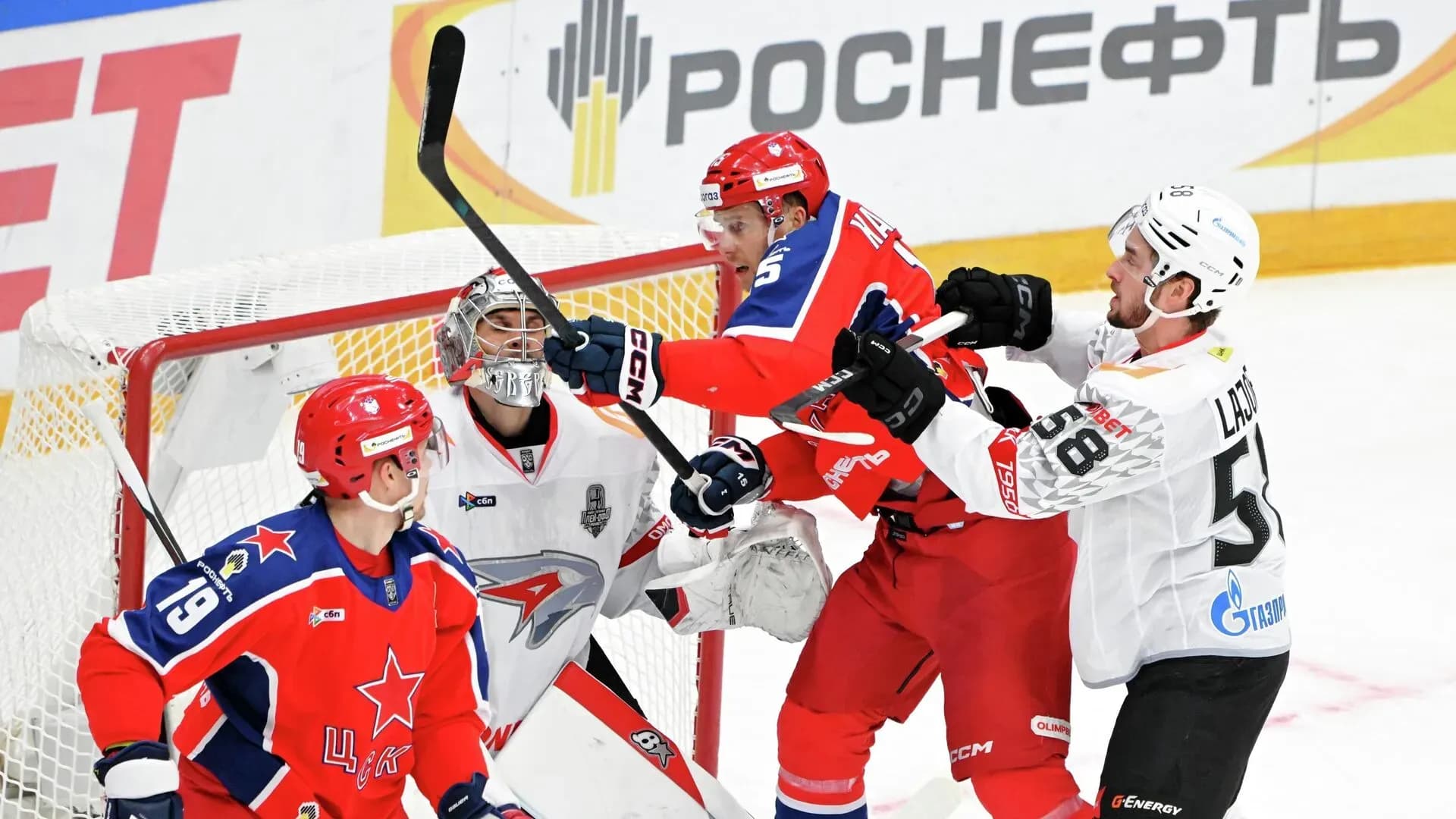 ЦСКА одержал первую победу в четвертьфинале плей-офф с «Авангардом» ЦСКА одержал первую победу в четвертьфинале плей-офф с «Авангардом»