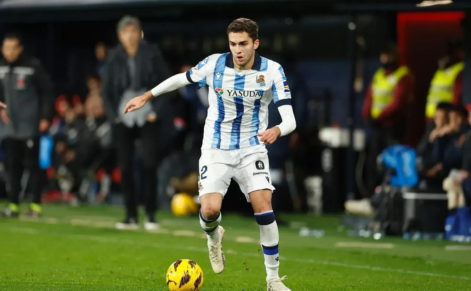 Захарян забил впервые за восемь месяцев Захарян забил впервые за восемь месяцев