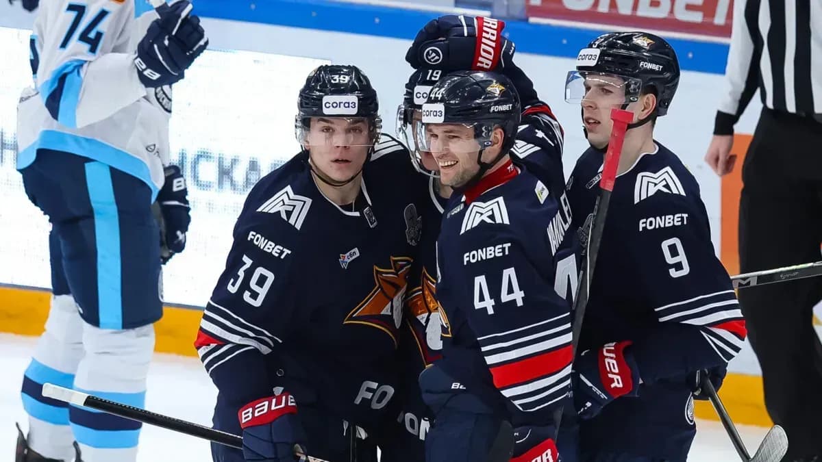 «Металлург» разгромил «Сибирь» в первом матче серии Кубка Гагарина «Металлург» разгромил «Сибирь» в первом матче серии Кубка Гагарина