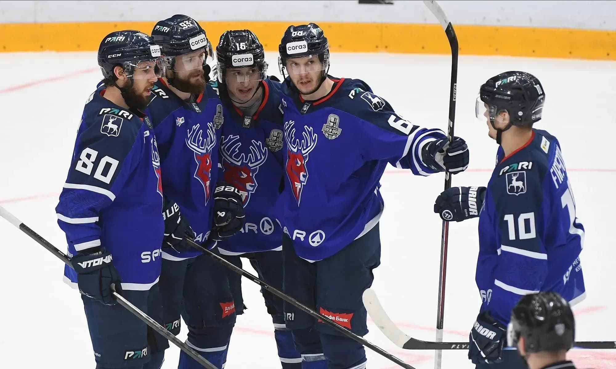 «Торпедо» вырвало победу над «Металлургом» в серии Кубка Гагарина «Торпедо» вырвало победу над «Металлургом» в серии Кубка Гагарина