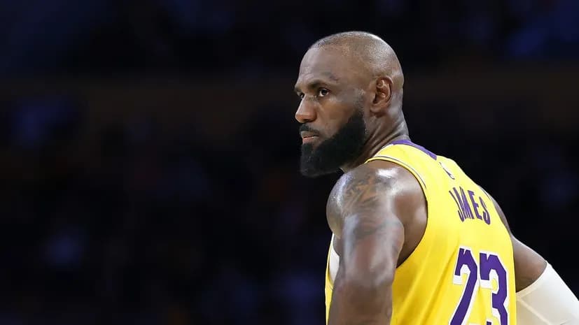 41-летний Леброн может завершить карьеру уже в апреле 41-летний Леброн может завершить карьеру уже в апреле