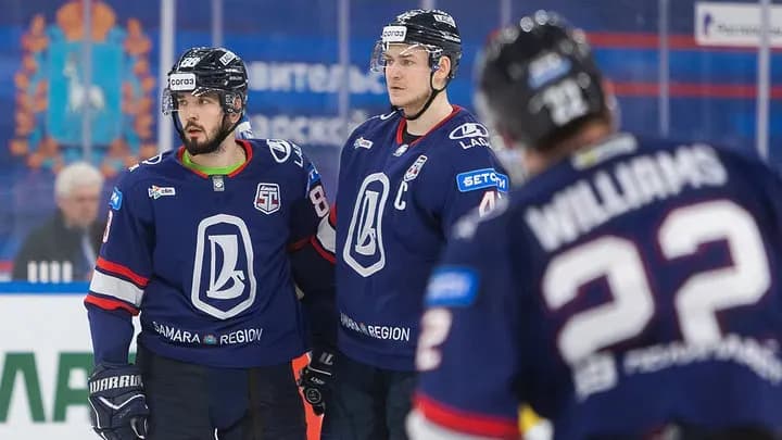 Лишившаяся шансов на выход в плей-офф «Лада» обыграла «Ак Барс» Лишившаяся шансов на выход в плей-офф «Лада» обыграла «Ак Барс»