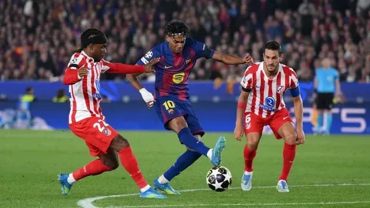 «Атлетико» обыграл «Барселону» в первом четвертьфинальном матче ЛЧ «Атлетико» обыграл «Барселону» в первом четвертьфинальном матче ЛЧ