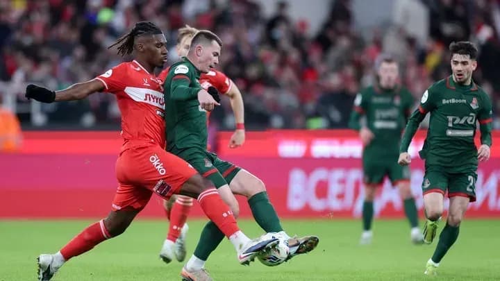 «Спартак» одержал волевую победу над «Локомотивом» «Спартак» одержал волевую победу над «Локомотивом»