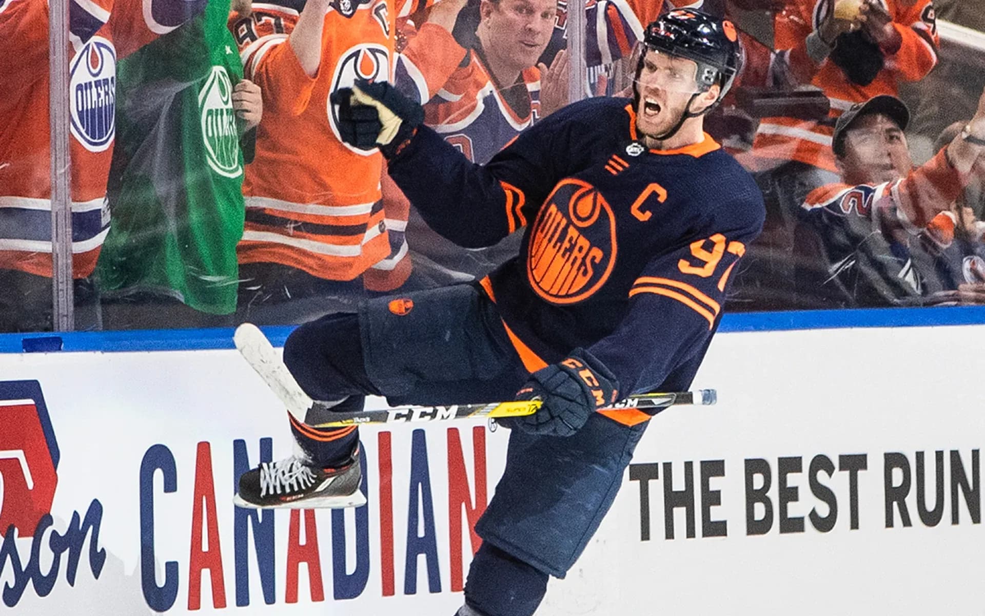 Макдэвид назван фаворитом «Харт Трофи», Капризов — третий в списке Макдэвид назван фаворитом «Харт Трофи», Капризов — третий в списке