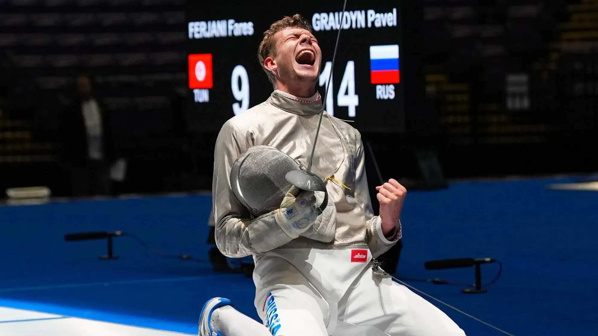 19-летний российский саблист выиграл золото Чемпионата мира 19-летний российский саблист выиграл золото Чемпионата мира