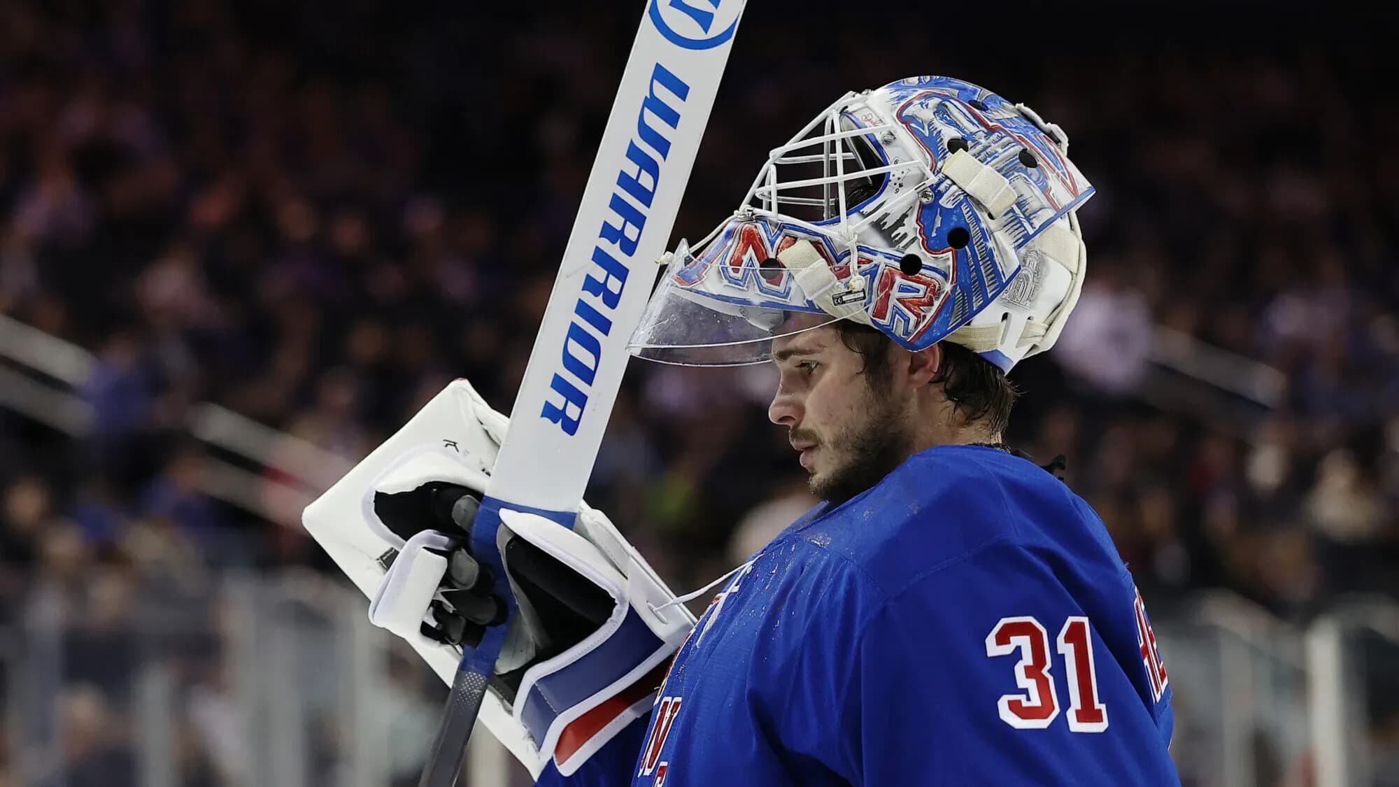 31 сейв Шестёркина не спас «Рейнджерс» от поражения в матче с «Оттавой» 31 сейв Шестёркина не спас «Рейнджерс» от поражения в матче с «Оттавой»