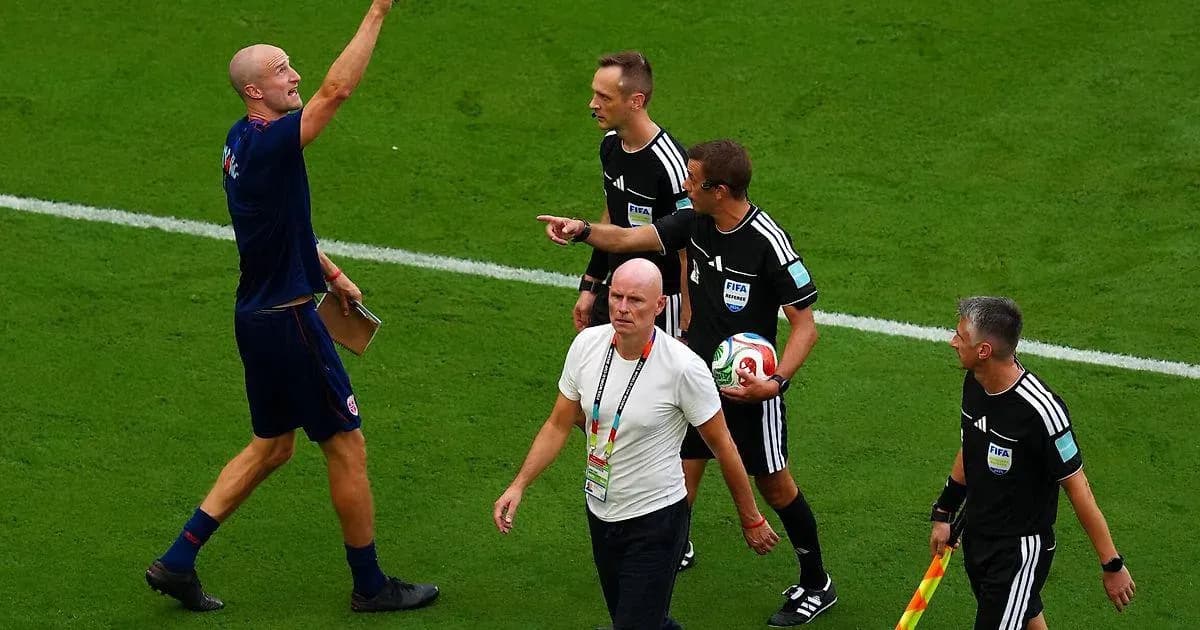 ФИФА сделала заявление о спорном голе Англии в матче с Норвегией ФИФА сделала заявление о спорном голе Англии в матче с Норвегией