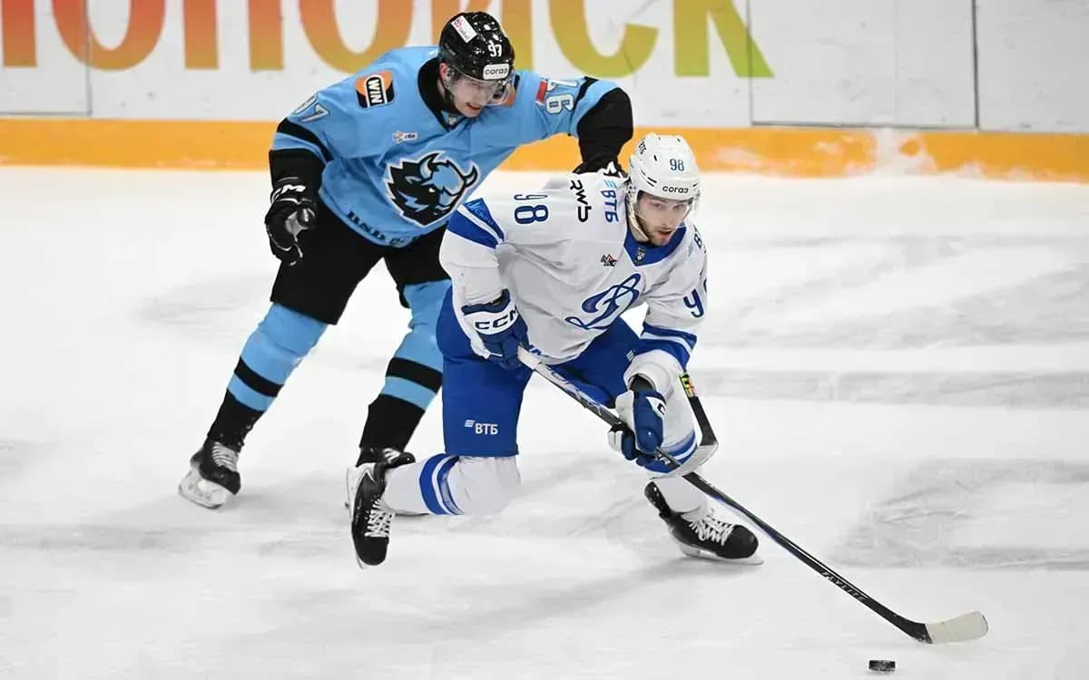 Минское «Динамо» обыграло московское «Динамо» Минское «Динамо» обыграло московское «Динамо»