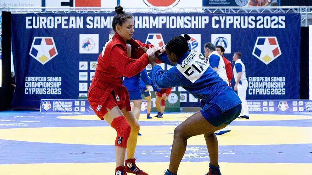 Сборная России завоевала семь медалей на чемпионате Европы по самбо Сборная России завоевала семь медалей на чемпионате Европы по самбо