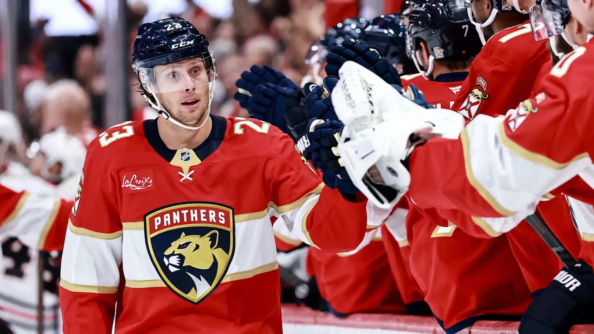 «Флорида» и «Чикаго» открыли новый сезон НХЛ «Флорида» и «Чикаго» открыли новый сезон НХЛ