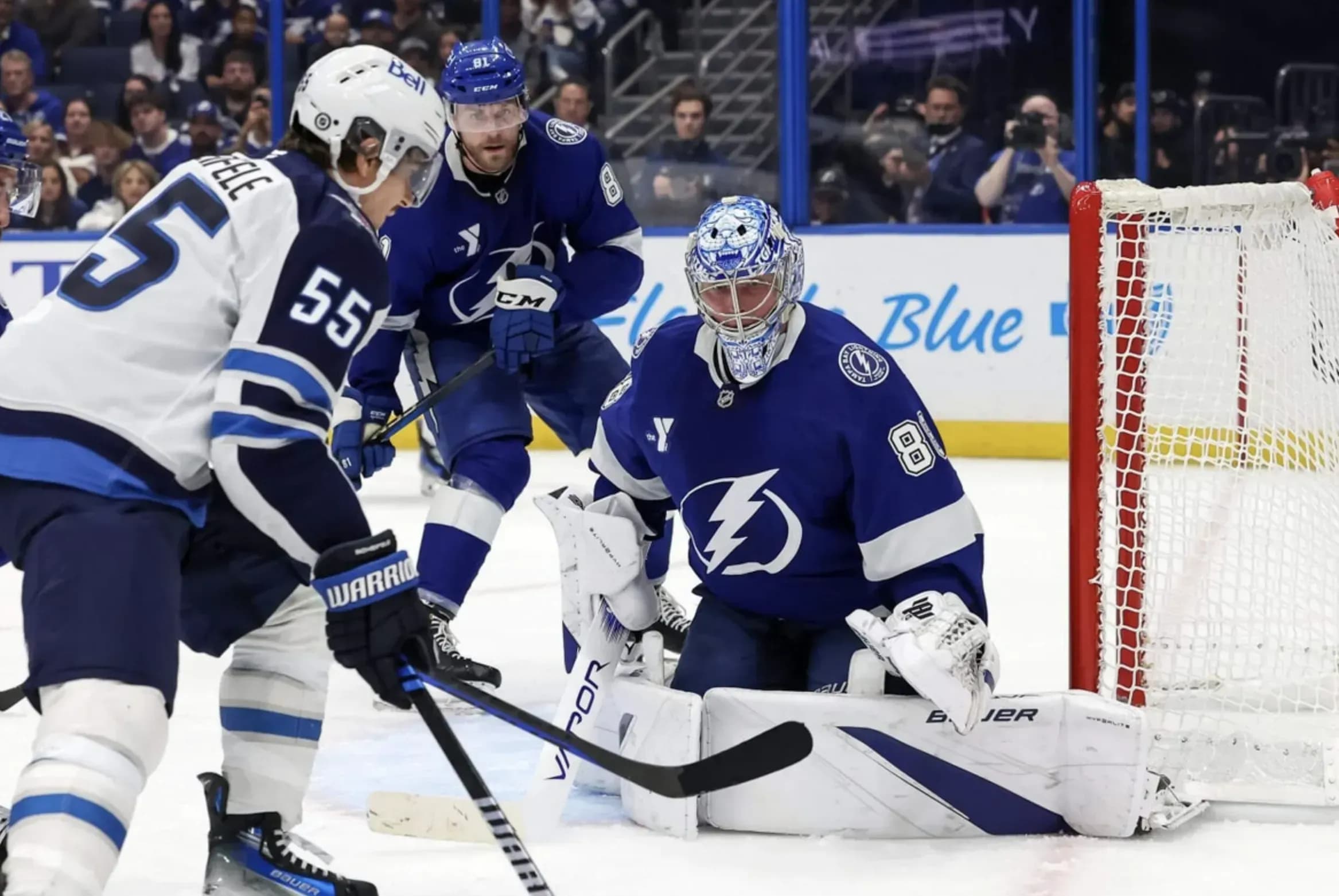 «Тампа» переиграла «Виннипег», у Кучерова — гол+пас «Тампа» переиграла «Виннипег», у Кучерова — гол+пас