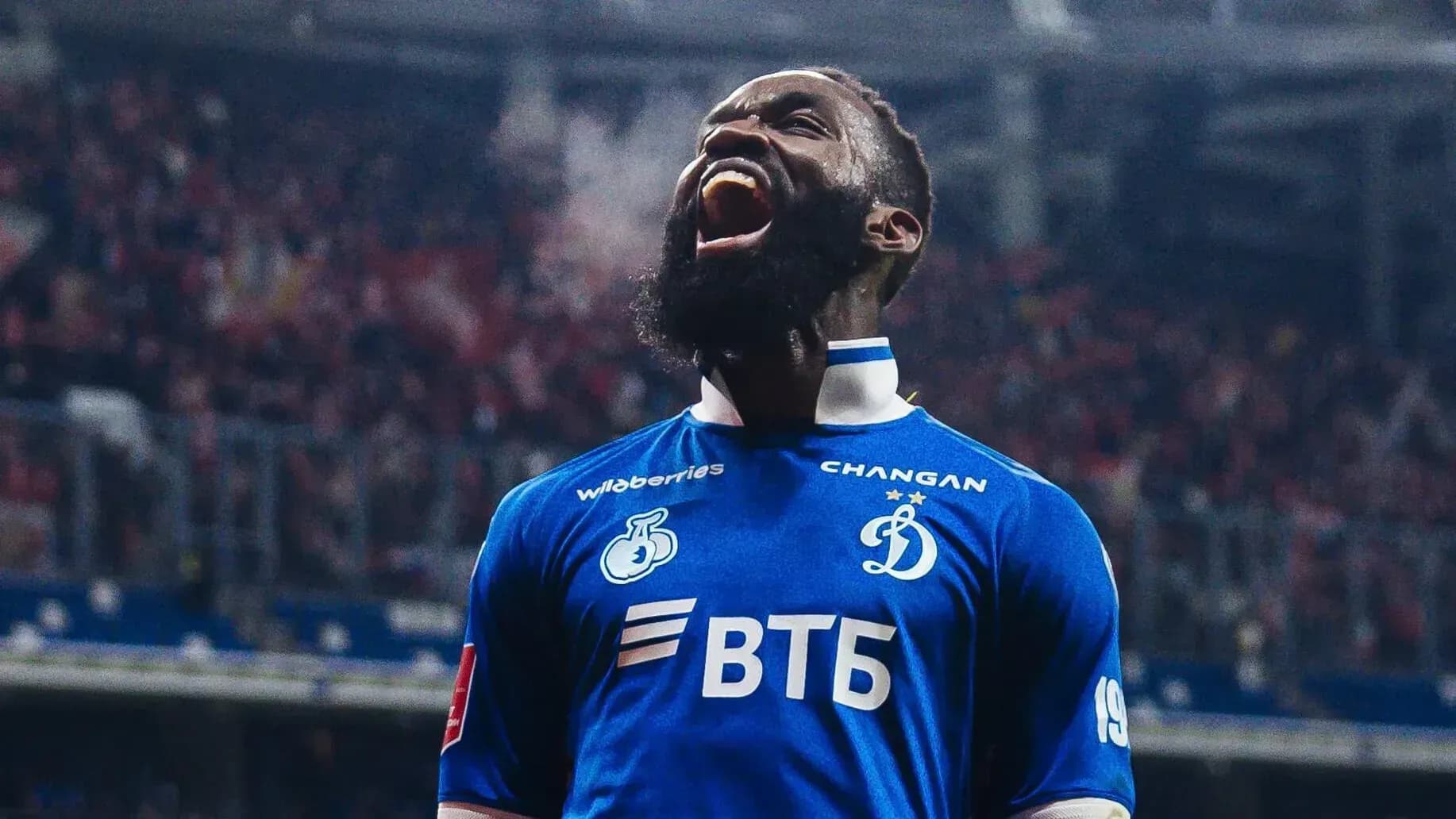 «Динамо» вырвало победу у «Акрона» на 95-й минуте «Динамо» вырвало победу у «Акрона» на 95-й минуте