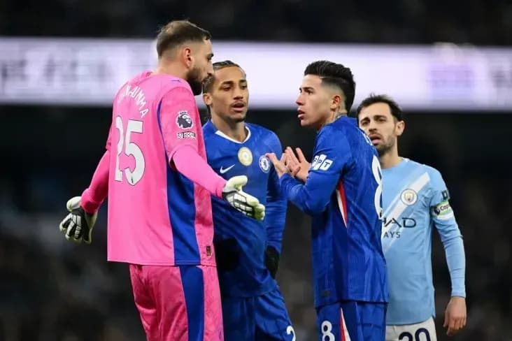 «Манчестер Сити» на выезде разгромил «Челси» «Манчестер Сити» на выезде разгромил «Челси»