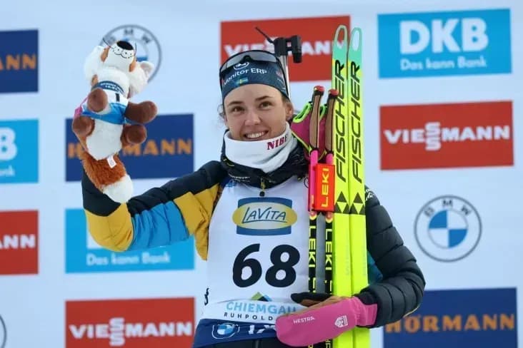 Ханна Эберг выиграла спринт на этапе Кубка мира по биатлону Ханна Эберг выиграла спринт на этапе Кубка мира по биатлону