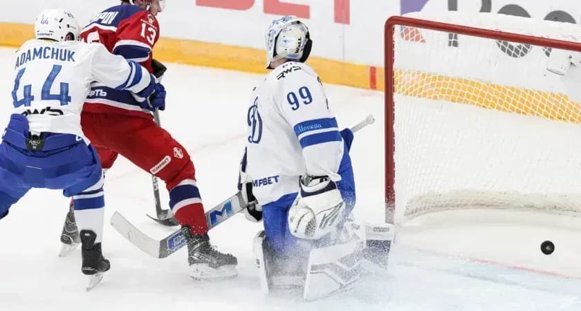 ЦСКА разгромил московское «Динамо» ЦСКА разгромил московское «Динамо»