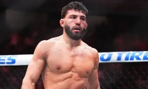 UFC объявил следующего соперника Армана Царукяна UFC объявил следующего соперника Армана Царукяна