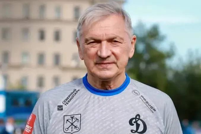 72-летний футболист побил рекорд Кубка России 72-летний футболист побил рекорд Кубка России