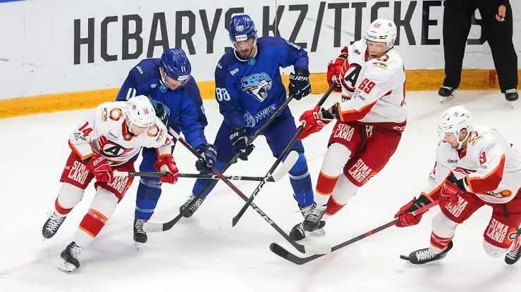 «Барыс» переиграл «Автомобилист» «Барыс» переиграл «Автомобилист»
