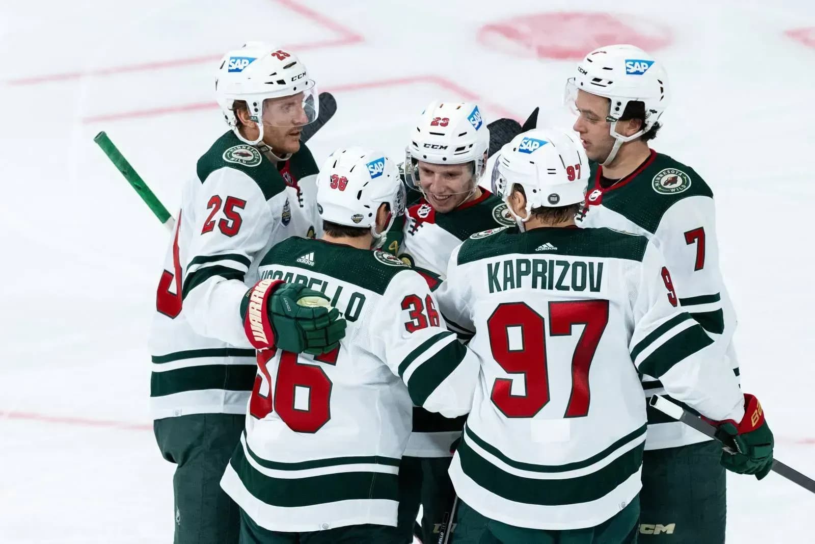 «Миннесота» обыграла «Тампу», Капризов, Кучеров и Тренин забросили по шайбе «Миннесота» обыграла «Тампу», Капризов, Кучеров и Тренин забросили по шайбе