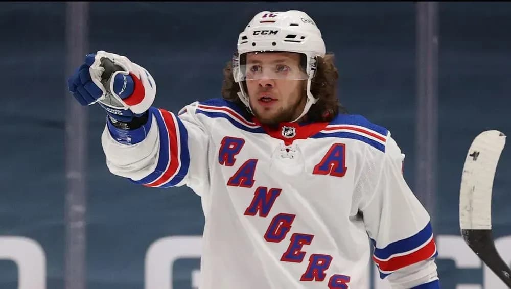 Панарин помог «Нью-Йорк Рейнджерс» прервать серию поражений Панарин помог «Нью-Йорк Рейнджерс» прервать серию поражений