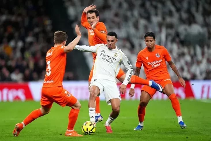 «Реал» разгромил «Сосьедад» с тремя пенальти «Реал» разгромил «Сосьедад» с тремя пенальти