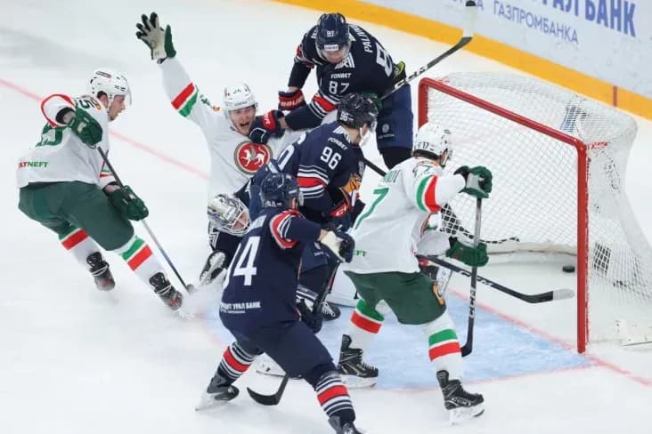 «Ак Барс» обыграл «Металлург» в первом матче полуфинальной серии «Ак Барс» обыграл «Металлург» в первом матче полуфинальной серии