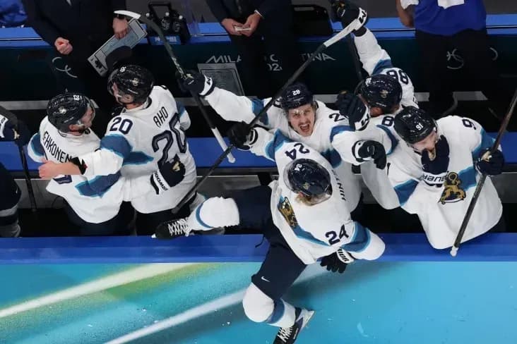 Финляндия завоевала бронзу Олимпиады, разгромив Словакию Финляндия завоевала бронзу Олимпиады, разгромив Словакию