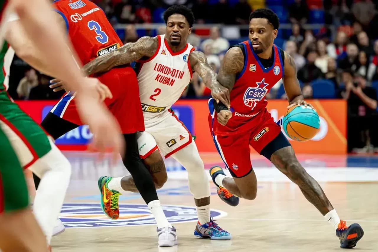 ЦСКА разгромил «Локо» и досрочно выиграл регулярку Единой Лиги ЦСКА разгромил «Локо» и досрочно выиграл регулярку Единой Лиги
