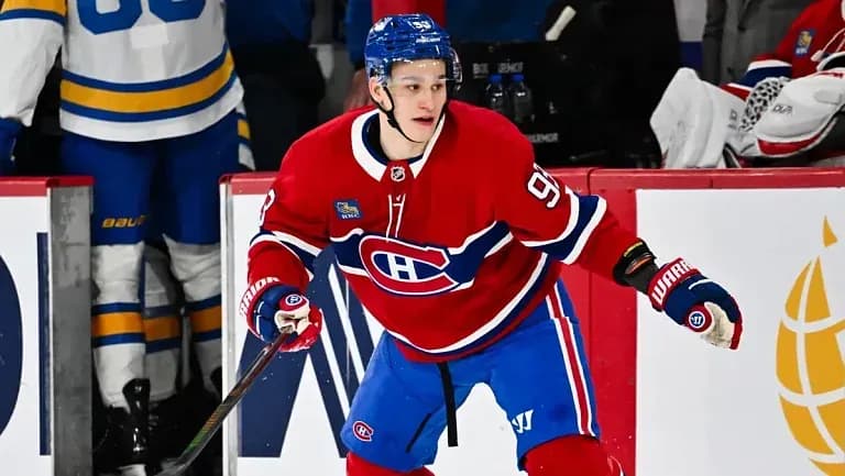 Демидов возглавил гонку бомбардиров среди новичков НХЛ Демидов возглавил гонку бомбардиров среди новичков НХЛ