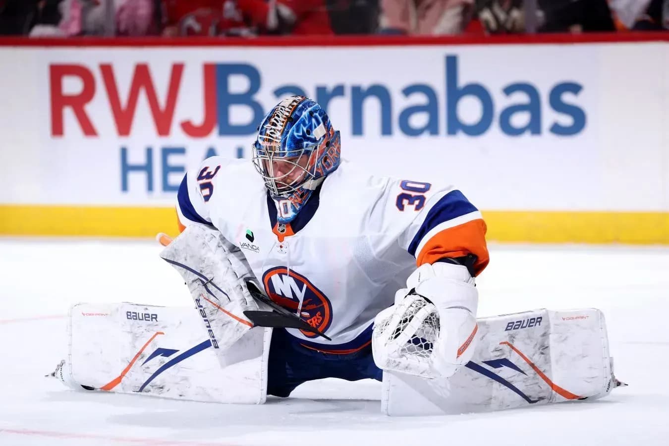 Российского вратаря признали лучшим игроком недели в НХЛ Российского вратаря признали лучшим игроком недели в НХЛ